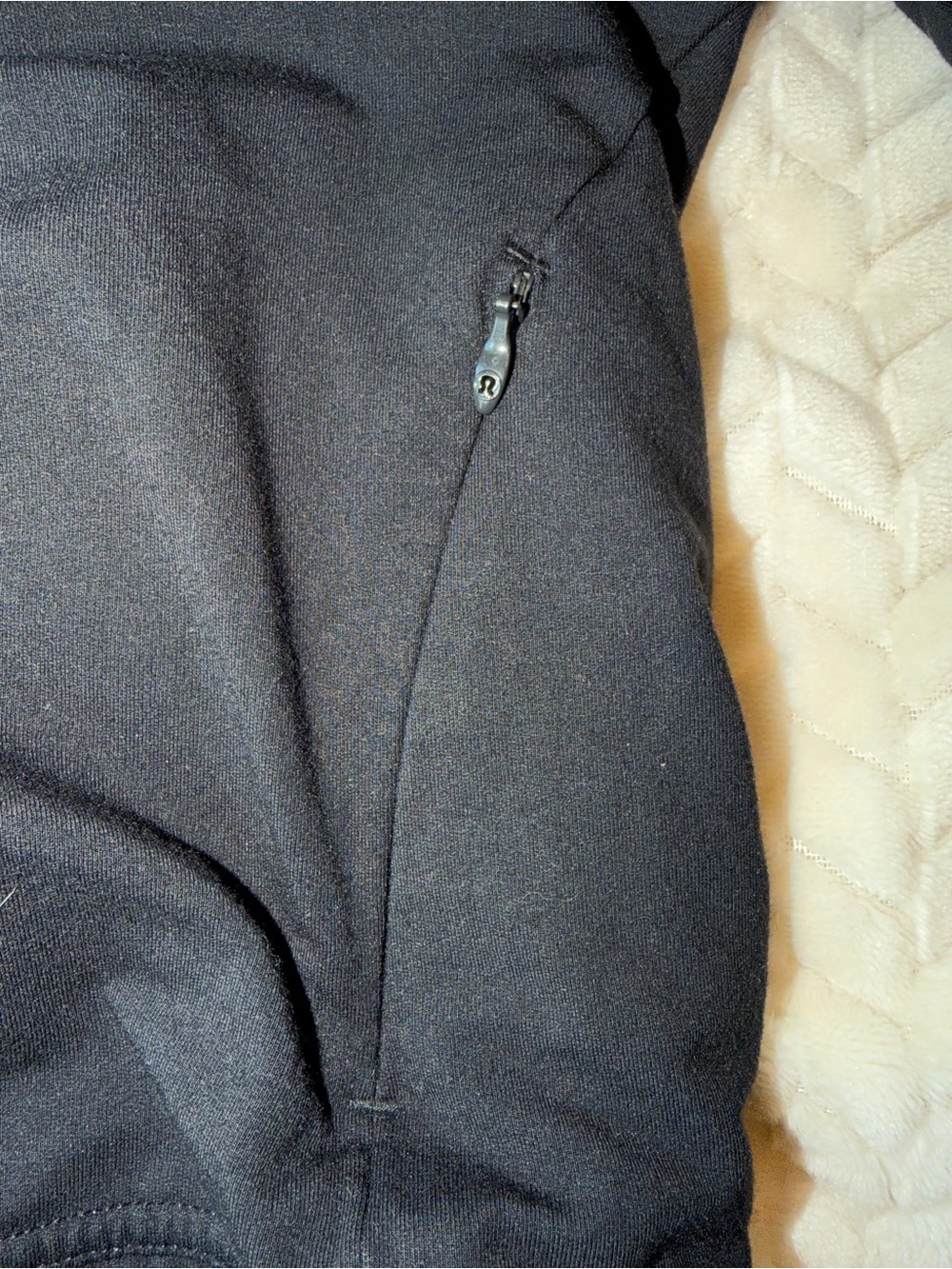 Lululemon Twisted & Tucked Pullover Black Size 4 - Picture 6 of 13